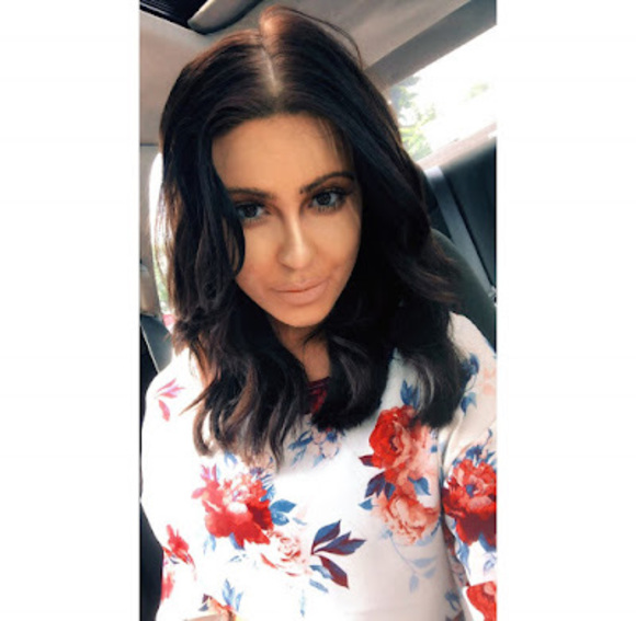 Meet your Posher, Amanda - Picture 1 of 1